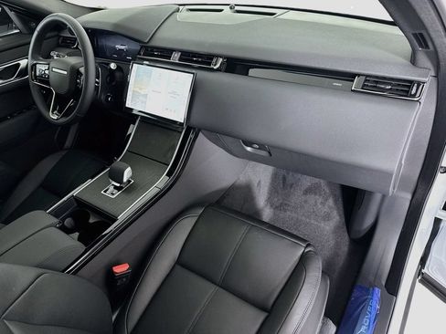 Used 2026 Land Rover Range Rover Velar S AWD/4WD image 17