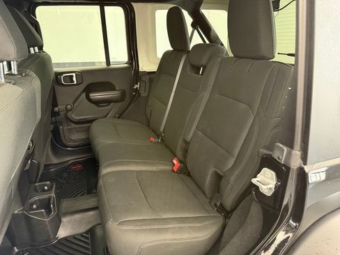 Used 2018 Jeep Wrangler Unlimited Sport AWD/4WD image 61