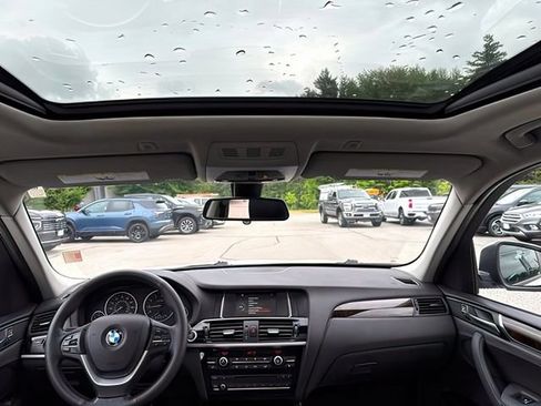 Used 2017 BMW X3 xDrive28i AWD/4WD image 25