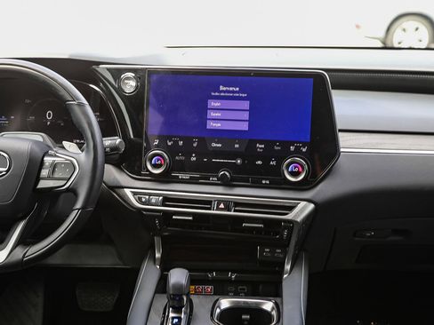 Used 2025 Lexus RX 450h AWD w/ Convenience Package image 13
