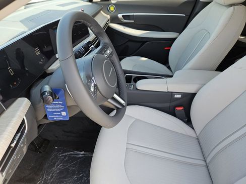 New 2026 Hyundai Sonata SEL FWD image 14