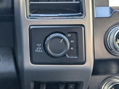 Used 2021 Ford F250 Platinum image 27