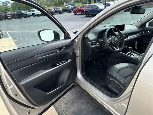 New 2025 MAZDA CX-5 AWD 2.5 S w/ Preferred Package image 25