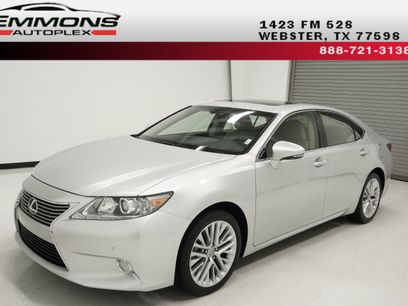 Used 2013 Lexus ES 350 w/ Luxury Pkg
