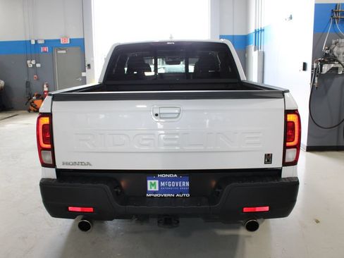 Used 2024 Honda Ridgeline RTL+ image 26