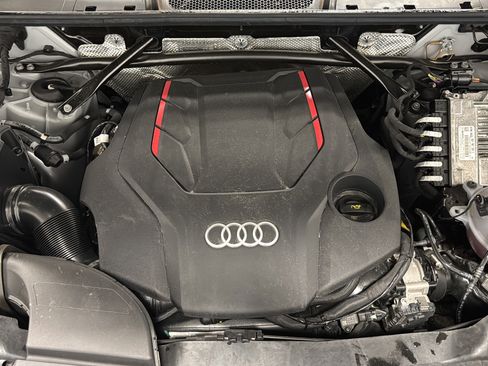 Used 2024 Audi SQ5 Premium w/ Convenience Package AWD/4WD image 27