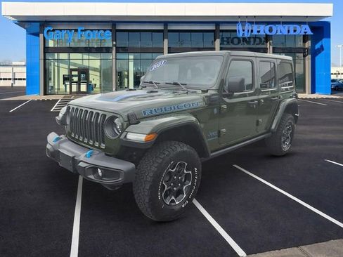 Used 2023 Jeep Wrangler Unlimited Rubicon 4xe w/ Cold Weather Group AWD/4WD image 4