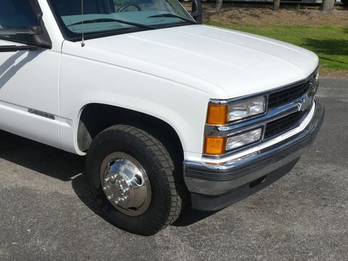 Used 2000 Chevrolet Silverado 3500 2WD Crew Cab image 40