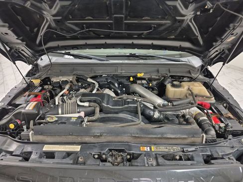 Used 2013 Ford F250 King Ranch w/ King Ranch w/Chrome Pkg image 31