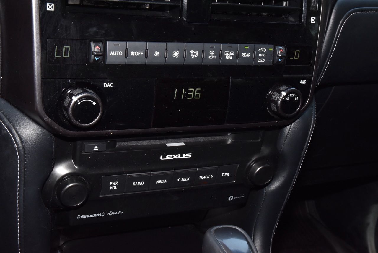 Used 2023 Lexus GX 460 w/ Black Line Special Edition AWD/4WD image 30