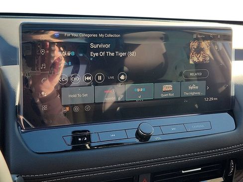 New 2026 Nissan Rogue Platinum w/ Tech Package image 15