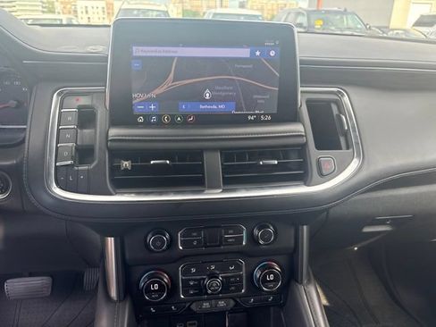 Used 2021 Chevrolet Suburban Z71 w/ Rear Media and Nav Package AWD/4WD image 8