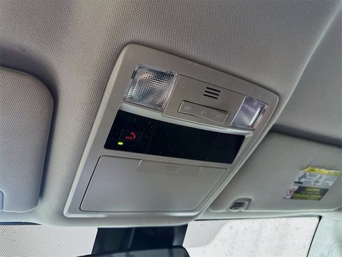 Used 2022 Toyota Tacoma SR5 image 31