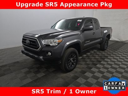 Used 2022 Toyota Tacoma SR5 w/ SR5 Appearance Package (SM)