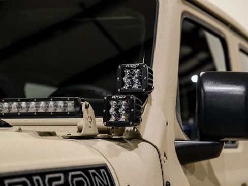 Used 2025 Jeep Wrangler Unlimited Rubicon w/ Technology Group image 26