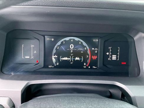 Used 2025 Toyota Tacoma SR5 image 21