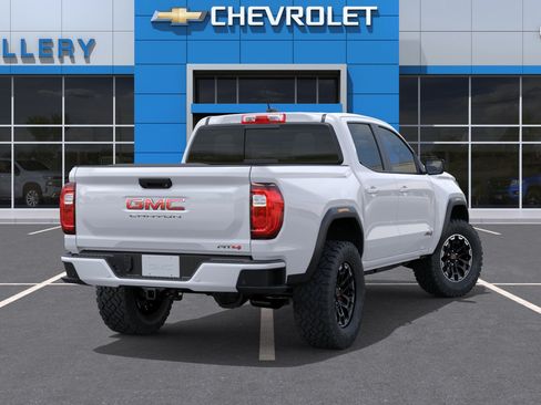 New 2026 GMC Canyon AT4 AWD/4WD image 4