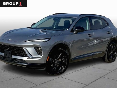 Certified 2025 Buick Envision Sport Touring image 1