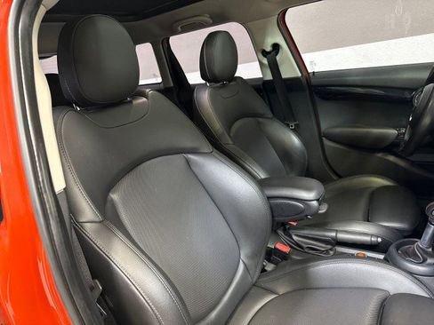 Used 2019 MINI Cooper S w/ Premium Package image 54