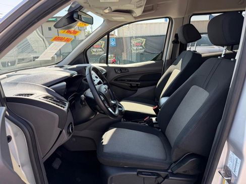 Used 2022 Ford Transit Connect XL FWD image 17