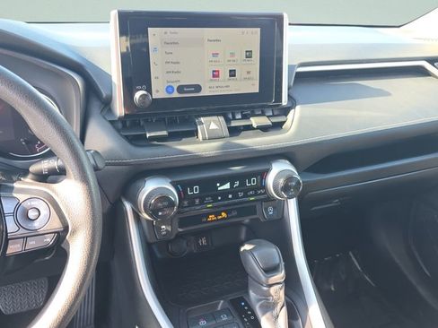Used 2024 Toyota RAV4 XLE FWD image 15