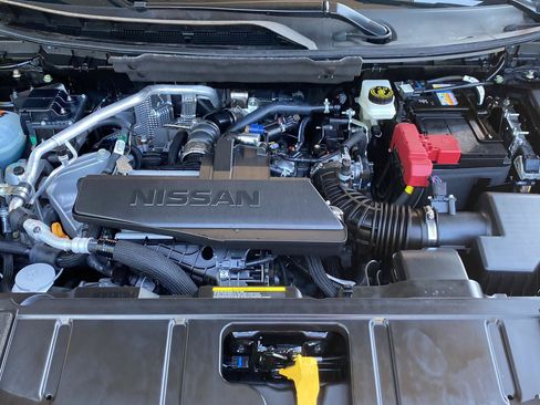 Used 2026 Nissan Rogue Platinum w/ Tech Package AWD/4WD image 47