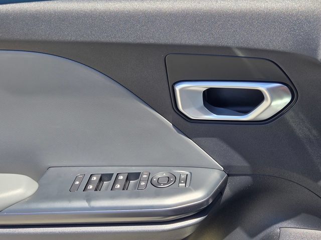 New 2026 Kia K4 FWD image 15