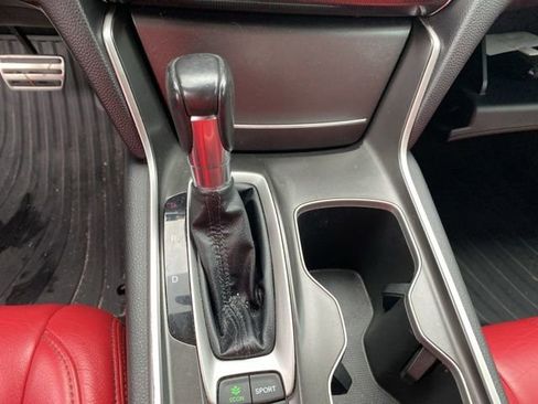 Used 2018 Honda Accord Sport image 13