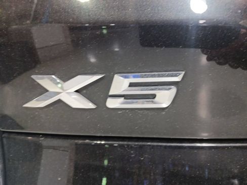 Used 2026 BMW X5 xDrive40i w/ M Sport Package AWD/4WD image 17