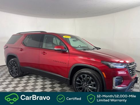 Used 2023 Chevrolet Traverse RS AWD/4WD image 2
