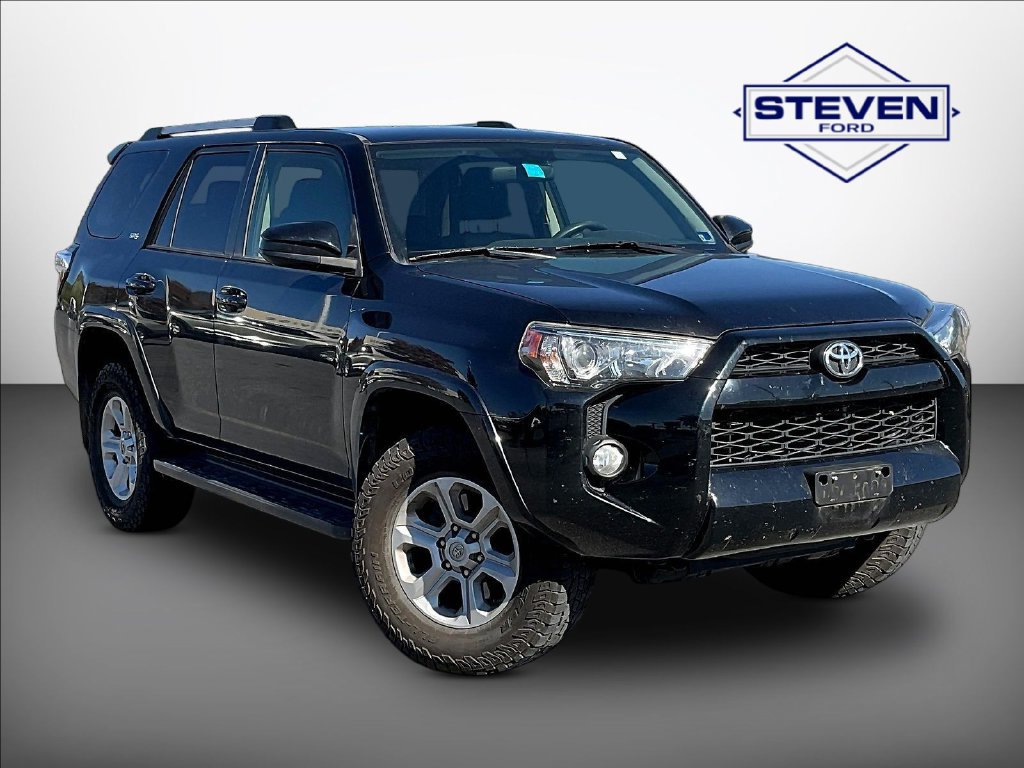 Used 2019 Toyota 4Runner SR5 AWD/4WD image 1