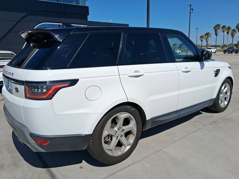 Used 2020 Land Rover Range Rover Sport SE image 8