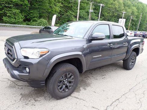 Certified 2023 Toyota Tacoma SR5 w/ Technology Package AWD/4WD image 7