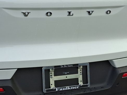 New 2026 Volvo XC40 B5 Plus w/ Protection Package Premier image 17