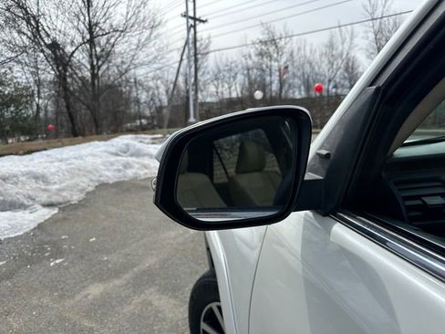 Used 2015 Toyota 4Runner Limited image 17