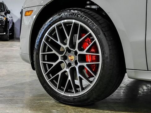 Used 2021 Porsche Macan GTS w/ Premium Package Plus (PF9) image 49