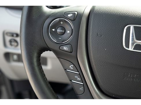 Used 2017 Honda Pilot EX-L image 17