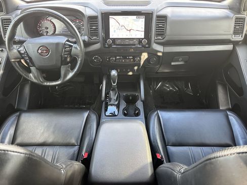 Used 2022 Nissan Frontier PRO-4X w/ Pro-4X Premium Package image 13