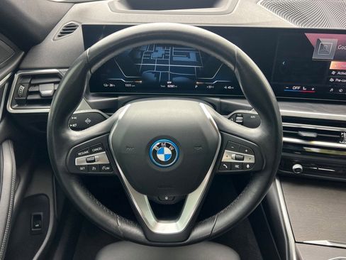 Used 2024 BMW i4 eDrive35 w/ Premium Package image 25