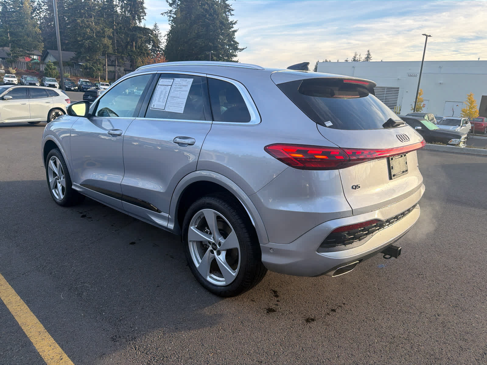 Used 2025 Audi Q5 Premium Plus AWD/4WD image 3