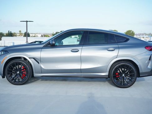 New 2026 BMW X6 xDrive40i w/ Premium Package AWD/4WD image 4