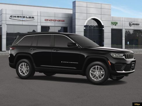 New 2025 Jeep Grand Cherokee Laredo X w/ Luxury Tech Group I image 10