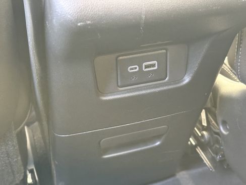 Certified 2025 Cadillac XT6 Premium Luxury image 16