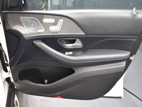 Used 2020 Mercedes-Benz GLE 350 4MATIC image 5