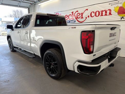 Used 2021 GMC Sierra 1500 Elevation w/ Preferred Package image 8