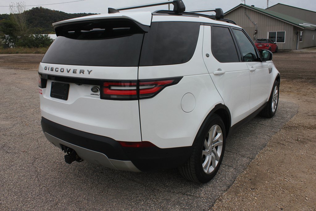 Used 2017 Land Rover Discovery HSE AWD/4WD image 5