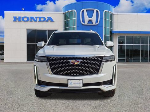 Used 2023 Cadillac Escalade Premium Luxury w/ Performance Package AWD/4WD image 8