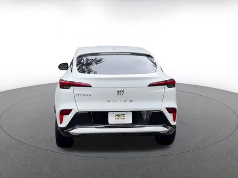 Used 2025 Buick Envista Sport Touring image 12