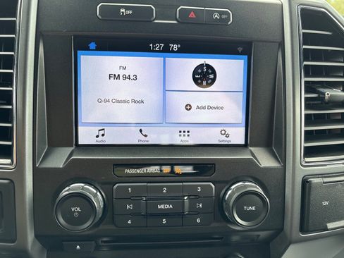 Used 2018 Ford F150 XLT w/ Equipment Group 302A Luxury AWD/4WD image 31