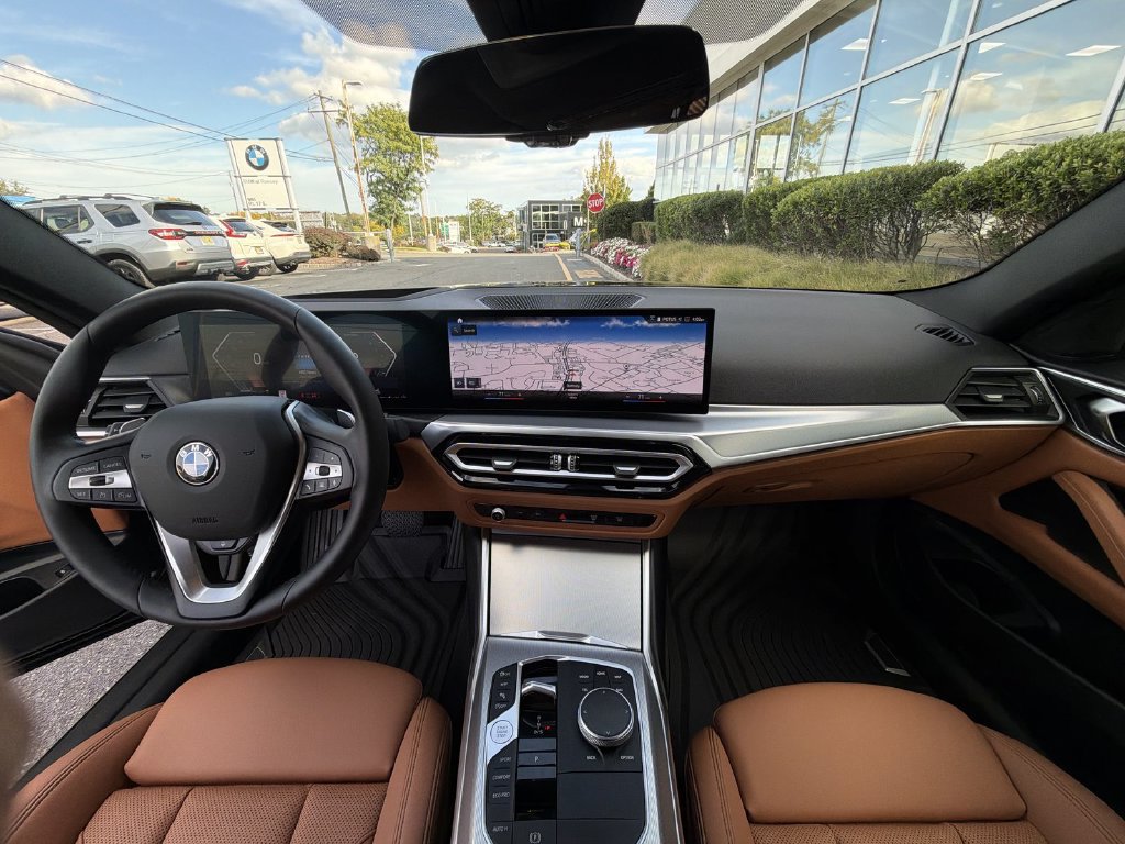 Used 2024 BMW 430i xDrive Coupe w/ Premium Package AWD/4WD image 18